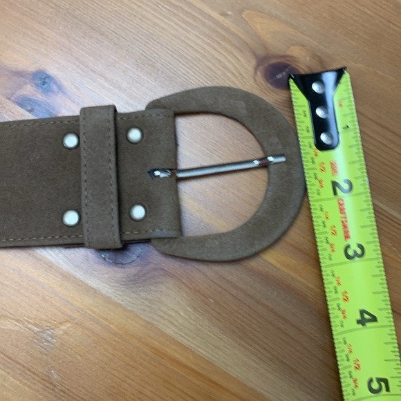 Tan Suede Belt - Picture 5 of 5